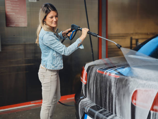 Best Concrete Pressure Washing  in Carthage, MO